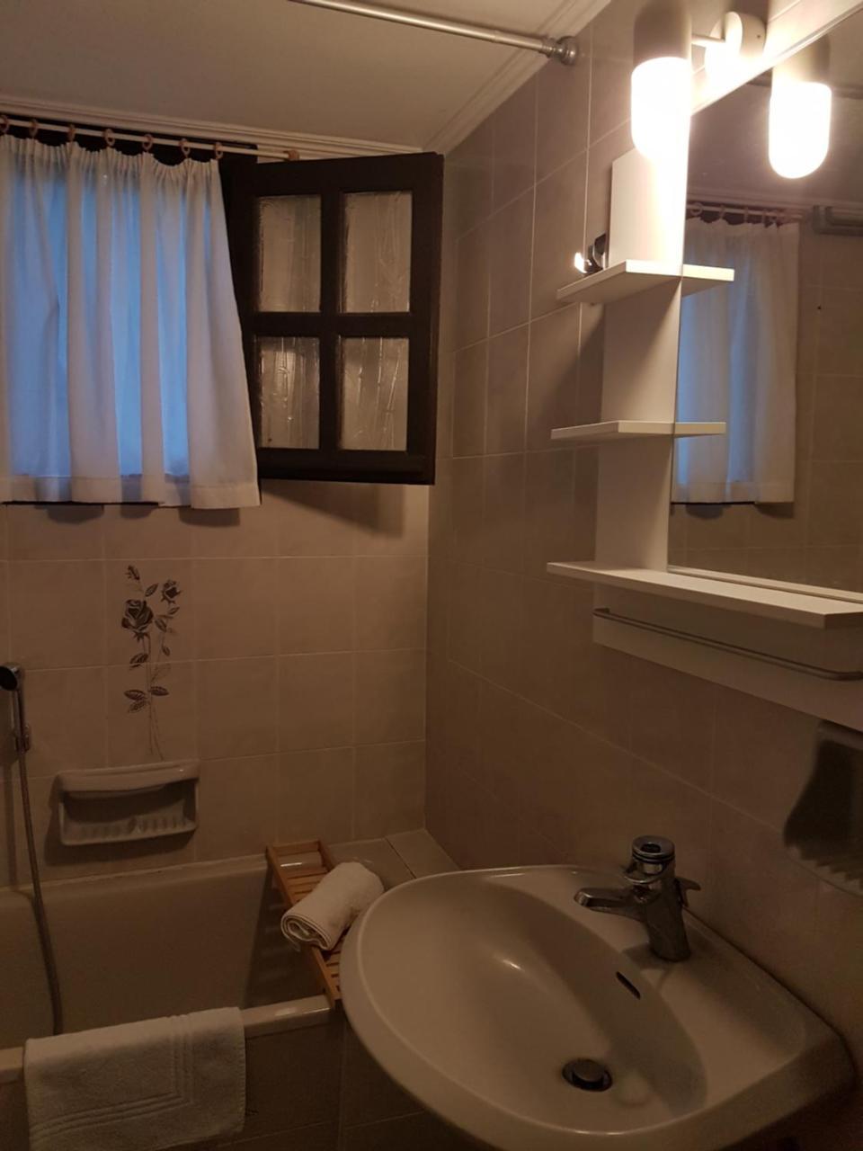 קארלובאסי Leventis Studios מראה חיצוני תמונה